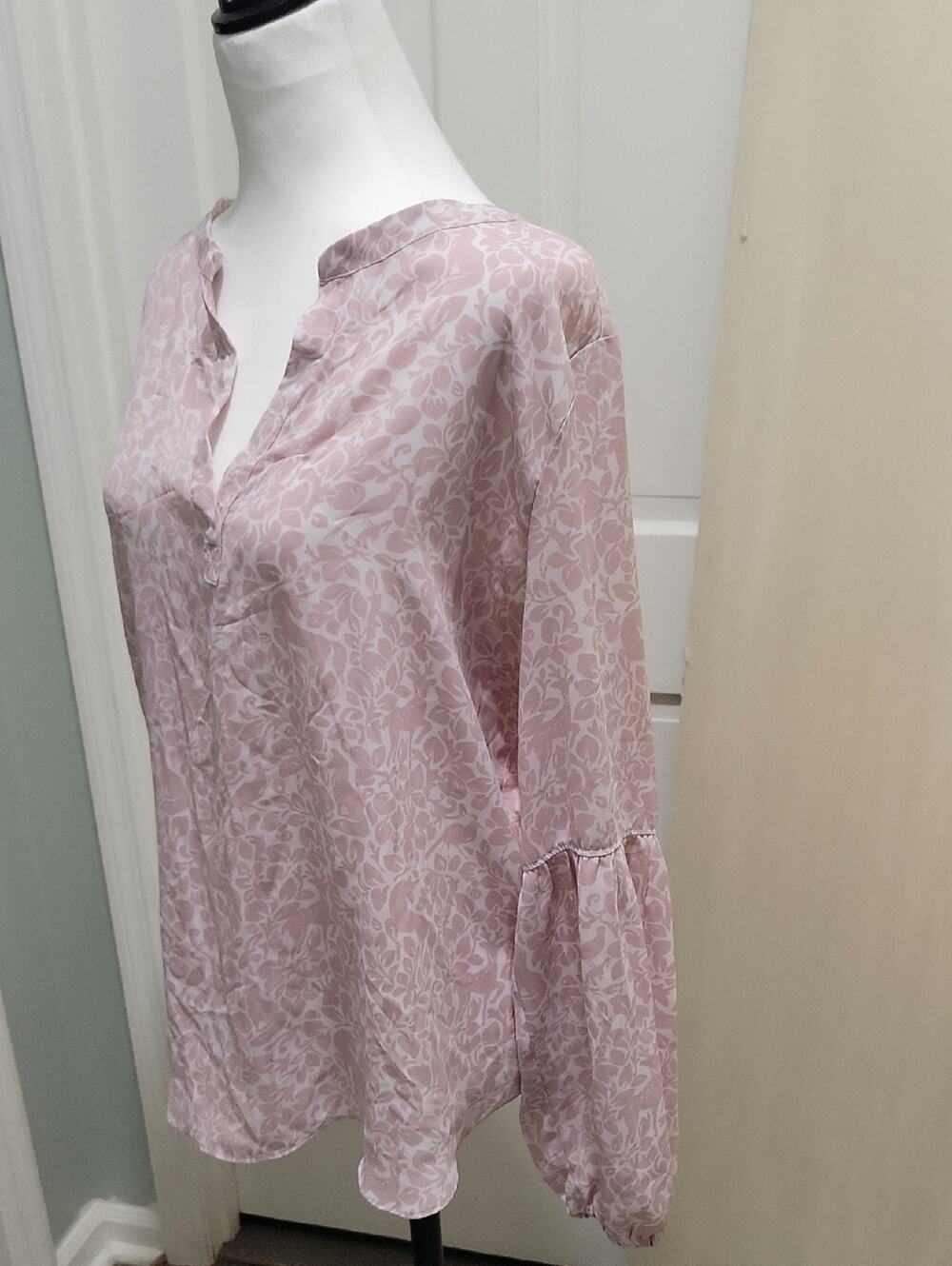 LOFT | Dusty Mauve | Floral V-Neck | Balloon Sleeve Top | Sz M | Cottagecore